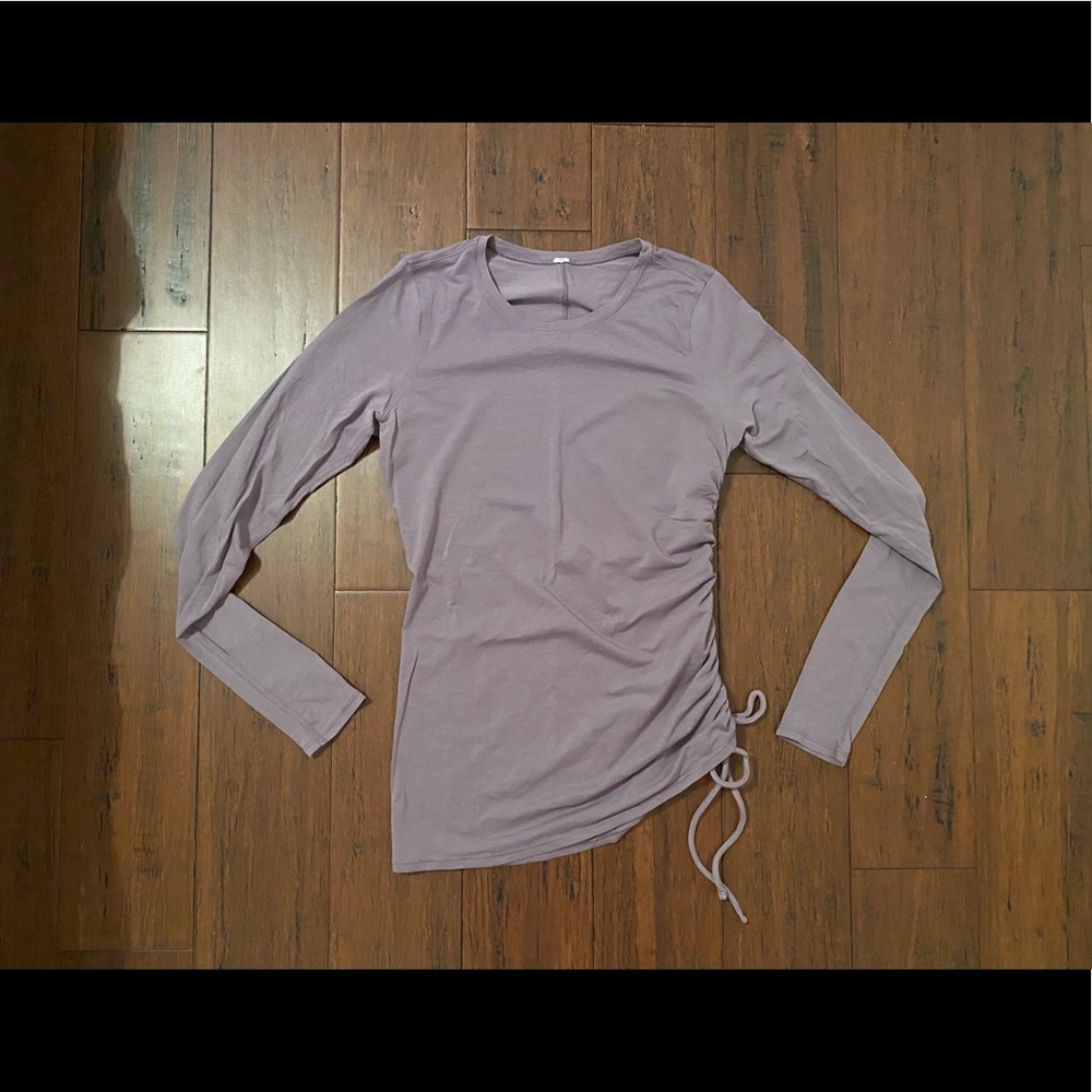 LULULEMON long-sleeve shirt